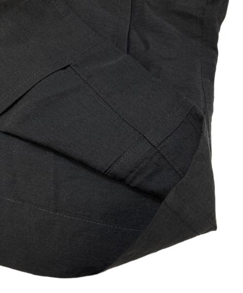 HOMME PLISSE ISSEY MIYAKE（オム プリッセ イッセイ ミヤケ）HOMME PLISSE ISSEY MIYAKE (オム プリッセ イッセイ ミヤケ) OPACITY /2wayジャケット ブラック サイズ:2の古着・服飾アイテム