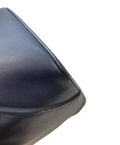 MCM（エムシーエム）MCM (エムシーエム) DUKE NAPPA レザーバックパック ネイビーの古着・服飾アイテム
