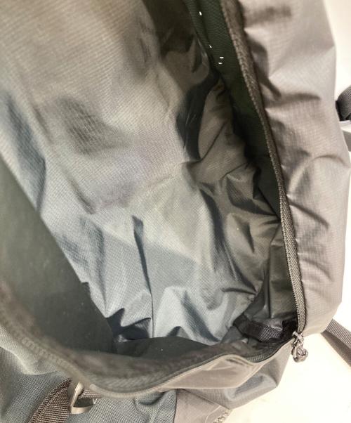 on（オン）on (オン) Speed Pack 18L Lite ブラックの古着・服飾アイテム