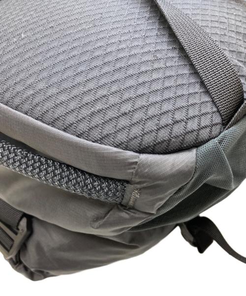 on（オン）on (オン) Speed Pack 18L LiteMagnet ブラックの古着・服飾アイテム