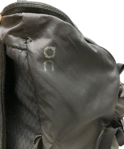 on（オン）on (オン) Speed Pack 18L LiteMagnet ブラックの古着・服飾アイテム
