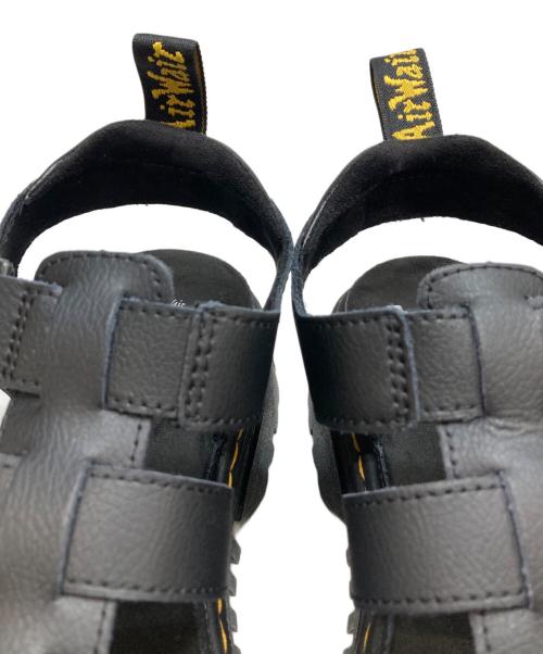 Dr.Martens（ドクターマーチン）Dr.Martens (ドクターマーチン) MATTISON 3 ストラップ サンダル ブラック サイズ:UK7の古着・服飾アイテム