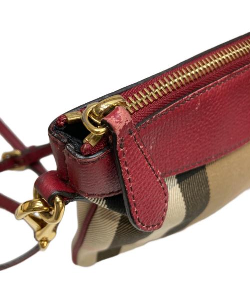 BURBERRY（バーバリー）BURBERRY (バーバリー) ノヴァチェックショルダーバッグ ベージュ×レッドの古着・服飾アイテム