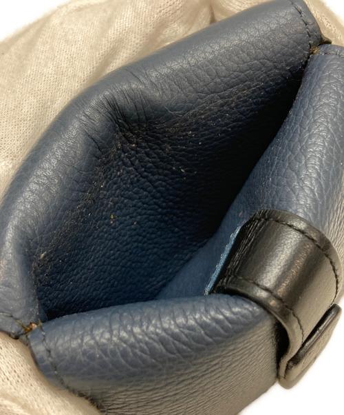 LOEWE（ロエベ）LOEWE (ロエベ) バーティカルウォレット3つ折り財布 ネイビーの古着・服飾アイテム