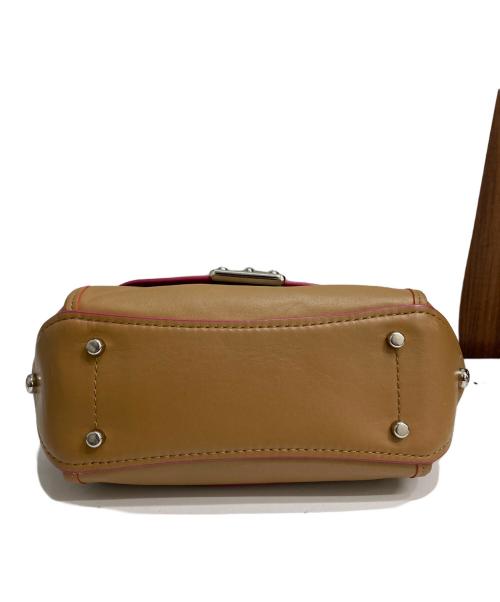 COACH（コーチ）COACH (コーチ) レザーショルダーバッグ ベージュ×ピンクの古着・服飾アイテム