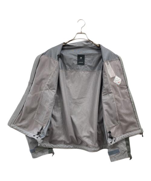 D-VEC（ディーベック）D-VEC (ディーベック) WINDSTOPPER BY GORE-TEX LABS 30DY/TR2 3L SHIRT BLOUSON グレー サイズ:1の古着・服飾アイテム