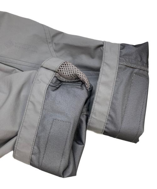 D-VEC（ディーベック）D-VEC (ディーベック) WINDSTOPPER BY GORE-TEX LABS 30DY/TR2 3L SHIRT BLOUSON グレー サイズ:1の古着・服飾アイテム