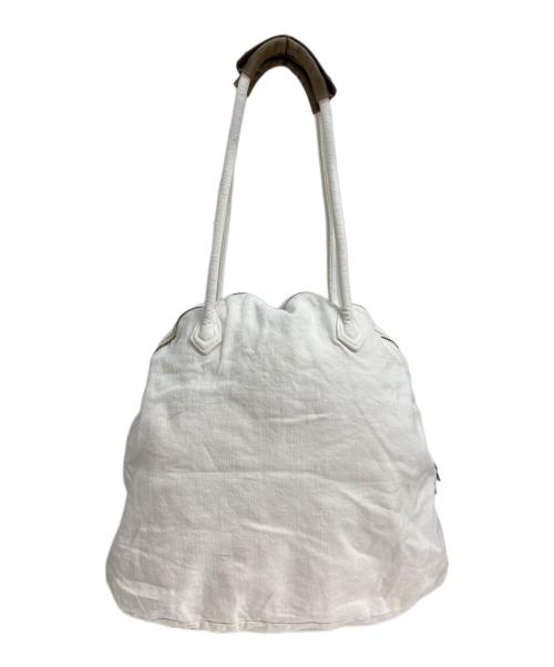 martau（マルト）martau (マルト) SHELL BAG ホワイトの古着・服飾アイテム