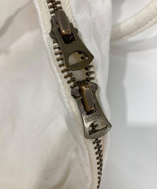 martau（マルト）martau (マルト) SHELL BAG ホワイトの古着・服飾アイテム