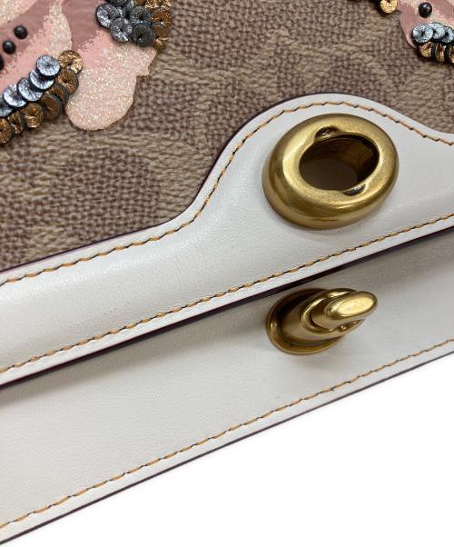 COACH（コーチ）COACH (コーチ) 装飾シグネチャーローズプリントショルダーバッグ ベージュの古着・服飾アイテム