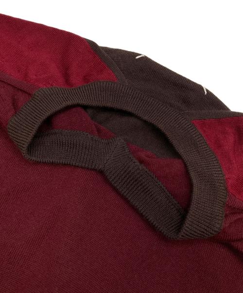 Maison Margiela（メゾンマルジェラ）Maison Margiela (メゾンマルジェラ) 2TONE V-NECK KNIT ブラウンｘバーガンディー サイズ:1の古着・服飾アイテム