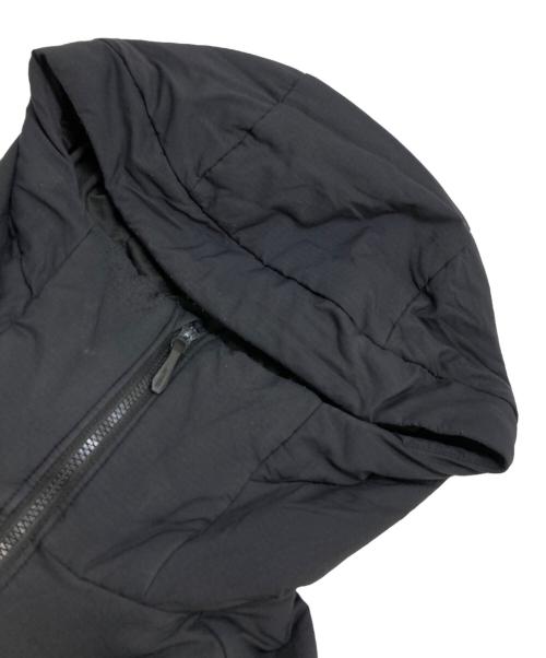 ARC'TERYX（アークテリクス）ARC'TERYX (アークテリクス) ATOM AR HOODY ブラック サイズ:Sの古着・服飾アイテム