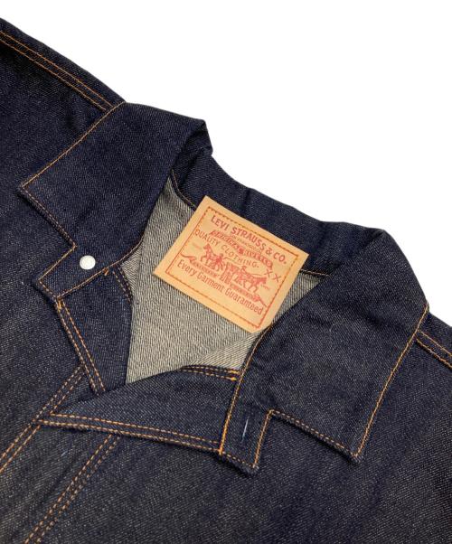 LEVI'S（リーバイス）LEVI'S (リーバイス) Closed Front Jumper インディゴ サイズ:L 未使用品の古着・服飾アイテム
