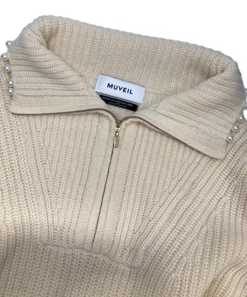MUVEIL（ミュベール）MUVEIL (ミュベール) パールハーフジップハイネックニット アイボリー サイズ:38の古着・服飾アイテム