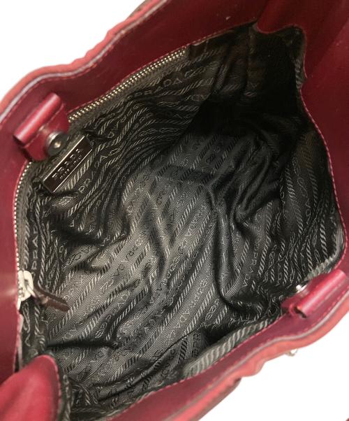 PRADA（プラダ）PRADA (プラダ) ナイロンハンドバッグ レッドの古着・服飾アイテム