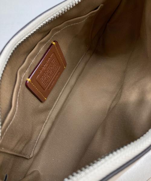 COACH（コーチ）COACH (コーチ) テリショルダーバッグ チェリープリント ホワイト×レッドの古着・服飾アイテム