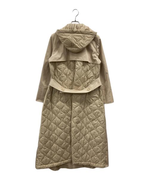 EMPORIO ARMANI（エンポリオ アルマーニ）EMPORIO ARMANI (エンポリオ アルマーニ) 切り替えフーデッドコート ベージュ サイズ:38の古着・服飾アイテム