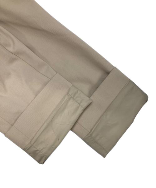 EMPORIO ARMANI（エンポリオ アルマーニ）EMPORIO ARMANI (エンポリオ アルマーニ) 切り替えフーデッドコート ベージュ サイズ:38の古着・服飾アイテム