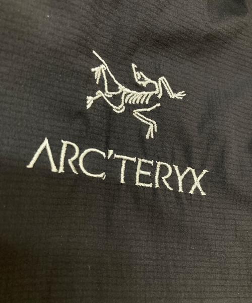 ARC'TERYX（アークテリクス）ARC'TERYX (アークテリクス) ATOM LT HOODY ブラック サイズ:Lの古着・服飾アイテム