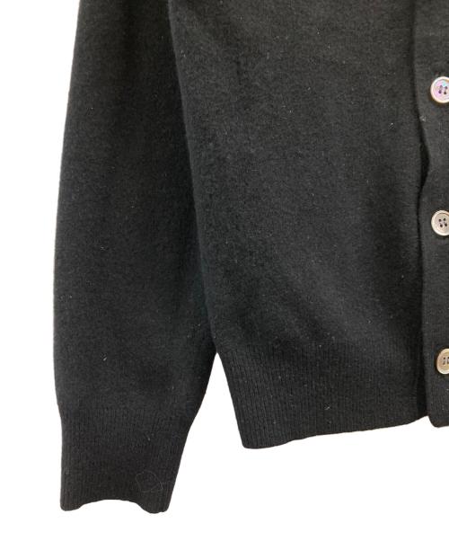 PLAY COMME des GARCONS（プレイコムデギャルソン）PLAY COMME des GARCONS (プレイコムデギャルソン) ウールVネックカーディガン ブラック サイズ:Sの古着・服飾アイテム