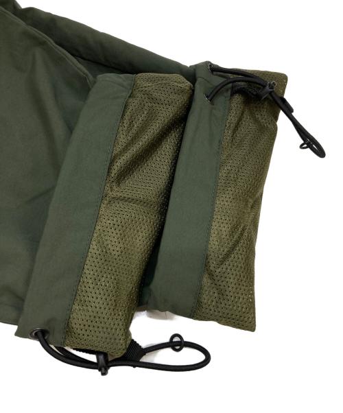 WHITE MOUNTAINEERING（ホワイトマウンテ二アニング）WHITE MOUNTAINEERING (ホワイトマウンテ二アニング) UMBRO (アンブロ) EASY CARGO PANTS グリーンの古着・服飾アイテム