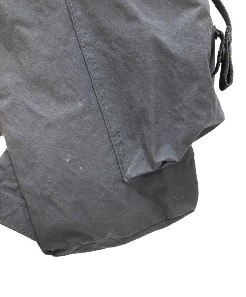 ENDS and MEANS（エンズアンド ミーンズ）ENDS and MEANS (エンズアンド ミーンズ) EVACUATION BACKPACK ブラックの古着・服飾アイテム