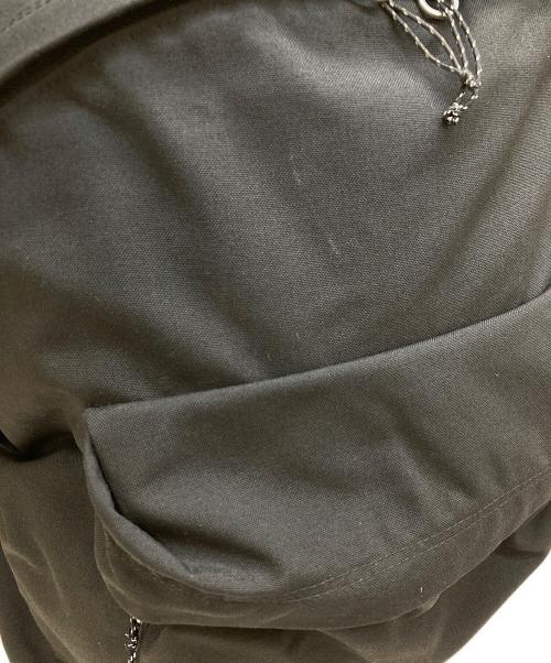 ENDS and MEANS（エンズアンド ミーンズ）ENDS and MEANS (エンズアンド ミーンズ) DAYTRIP BACKPACK ブラックの古着・服飾アイテム