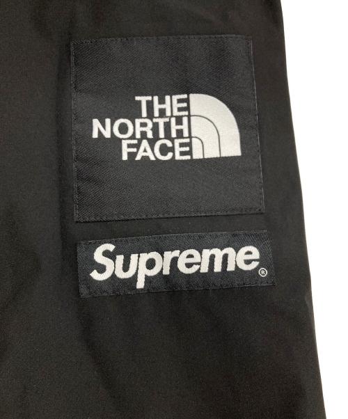 THE NORTH FACE（ザ ノース フェイス）THE NORTH FACE (ザ ノース フェイス) SUPREME (シュプリーム) Studded Mountain Light Jacket グレー×ブラック サイズ:Lの古着・服飾アイテム