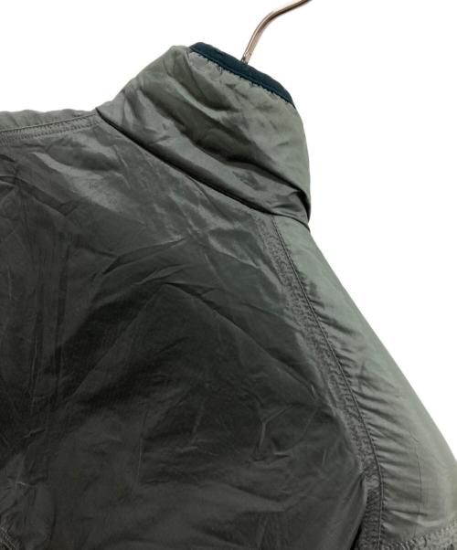 Patagonia（パタゴニア）Patagonia (パタゴニア) リバーシブル・グリセード・ジャケット ベージュ×グレー サイズ:Mの古着・服飾アイテム