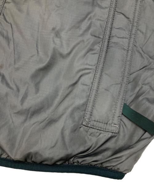 Patagonia（パタゴニア）Patagonia (パタゴニア) リバーシブル・グリセード・ジャケット ベージュ×グレー サイズ:Mの古着・服飾アイテム