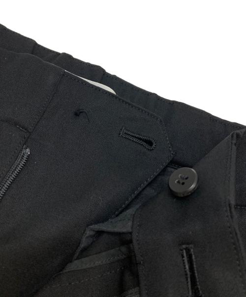 ISSEY MIYAKE（イッセイミヤケ）ISSEY MIYAKE (イッセイミヤケ) ストレッチパンツ ブラック サイズ:1の古着・服飾アイテム