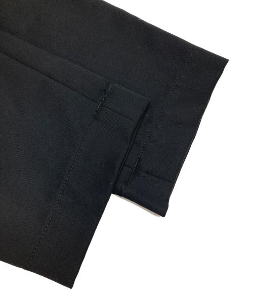 ISSEY MIYAKE（イッセイミヤケ）ISSEY MIYAKE (イッセイミヤケ) ストレッチパンツ ブラック サイズ:1の古着・服飾アイテム