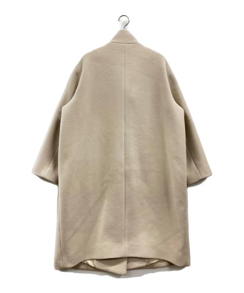 23区（ニジュウサンク）23区 (ニジュウサンク) ダブルクロスベロアスタンドカラー コート ベージュ サイズ:46の古着・服飾アイテム