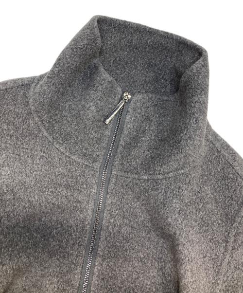 EMPORIO ARMANI（エンポリオ アルマーニ）EMPORIO ARMANI (エンポリオ アルマーニ) ニットスタンドカラージャケット グレー サイズ:38の古着・服飾アイテム
