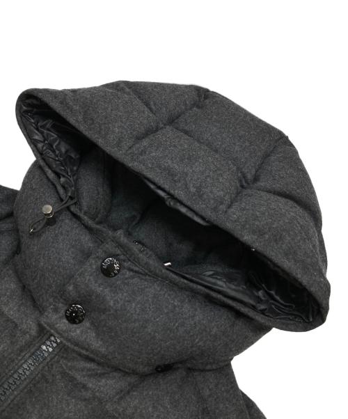 MONCLER（モンクレール）MONCLER (モンクレール) MONTGENEVRE/ダウンジャケット グレー サイズ:3の古着・服飾アイテム