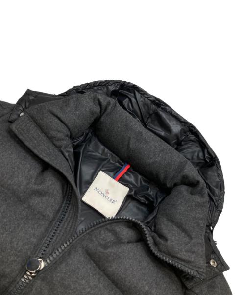 MONCLER（モンクレール）MONCLER (モンクレール) MONTGENEVRE/ダウンジャケット グレー サイズ:3の古着・服飾アイテム