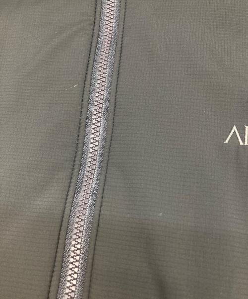 ARC'TERYX（アークテリクス）ARC'TERYX (アークテリクス) Atom Jacket ブラック サイズ:Mの古着・服飾アイテム