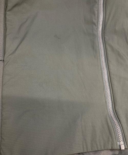 ARC'TERYX（アークテリクス）ARC'TERYX (アークテリクス) Atom Jacket ブラック サイズ:Mの古着・服飾アイテム