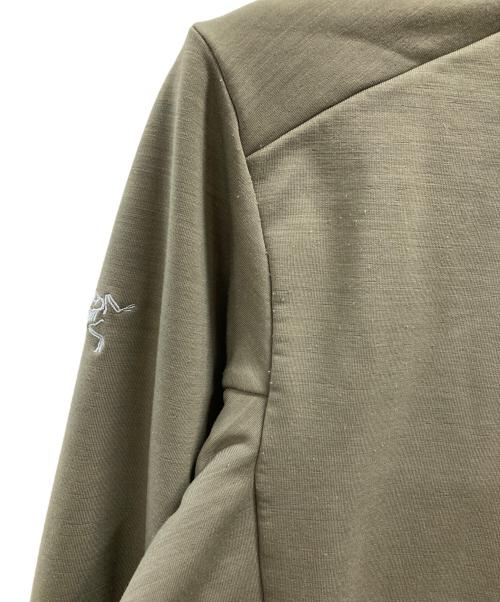 ARC'TERYX（アークテリクス）ARC'TERYX (アークテリクス) KYANITE AR TECH WOOL HOODY オリーブ サイズ:Mの古着・服飾アイテム