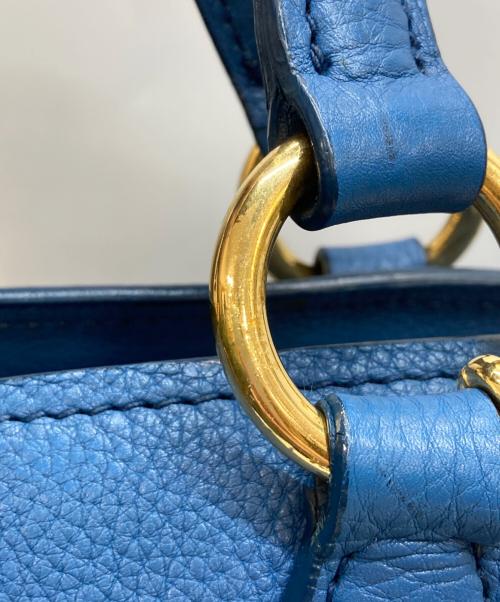 MIU MIU（ミュウミュウ）MIU MIU (ミュウミュウ) シュリンクレザー2WAYバッグ　ヴィッテロカリブ ブルーの古着・服飾アイテム