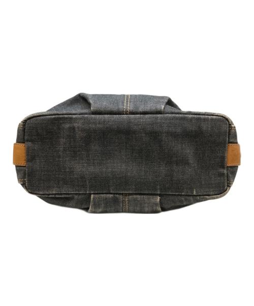 BURBERRY BLUE LABEL（バーバリー ブルー レーベル）BURBERRY BLUE LABEL (バーバリー ブルー レーベル) デニムワンショルダーバッグ インディゴの古着・服飾アイテム