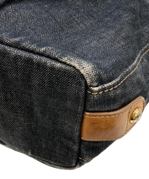 BURBERRY BLUE LABEL（バーバリー ブルー レーベル）BURBERRY BLUE LABEL (バーバリー ブルー レーベル) デニムワンショルダーバッグ インディゴの古着・服飾アイテム