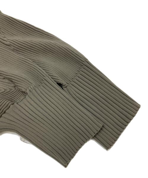 ISSEY MIYAKE（イッセイミヤケ）ISSEY MIYAKE (イッセイミヤケ) KONE KONE ジップアップ ブルゾン オリーブ サイズ:2の古着・服飾アイテム
