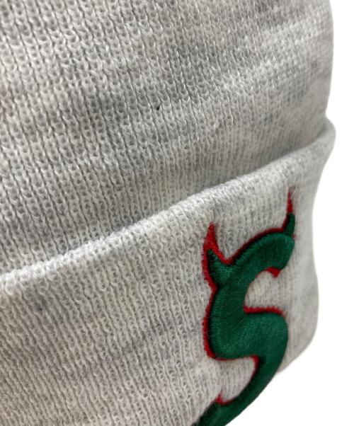 SUPREME（シュプリーム）SUPREME (シュプリーム) New Era (ニューエラ) DEVIL S LOGO BEANIE グレーの古着・服飾アイテム