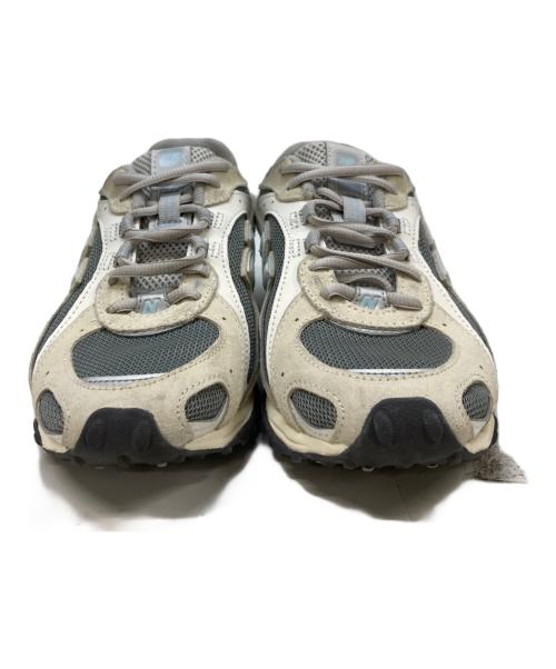 NEW BALANCE（ニューバランス）NEW BALANCE (ニューバランス) emmi (エミ) U204L6TN ホワイト×グレー サイズ:23.5の古着・服飾アイテム