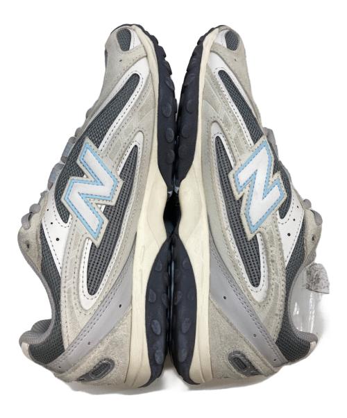 NEW BALANCE（ニューバランス）NEW BALANCE (ニューバランス) emmi (エミ) U204L6TN ホワイト×グレー サイズ:23.5の古着・服飾アイテム