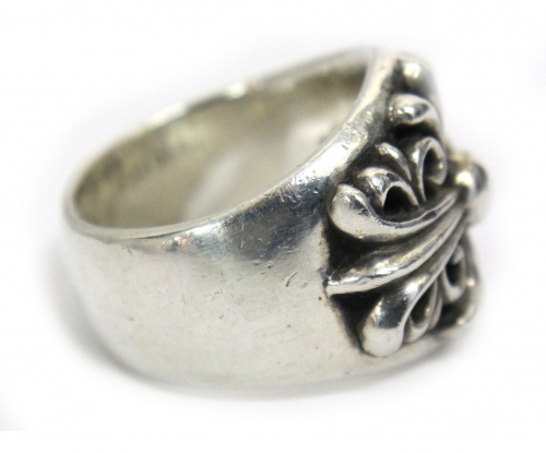 CHROME HEARTS（クロムハーツ）CHROME HEARTS (クロムハーツ) キーパーリング SILVER925の古着・服飾アイテム