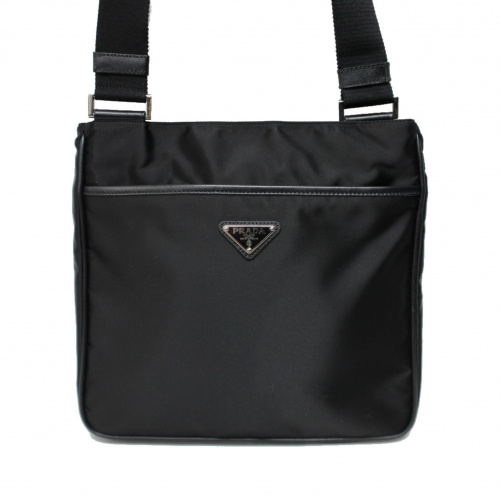 PRADA（プラダ）PRADA (プラダ) ショルダーバッグ ブラック VA0269の古着・服飾アイテム
