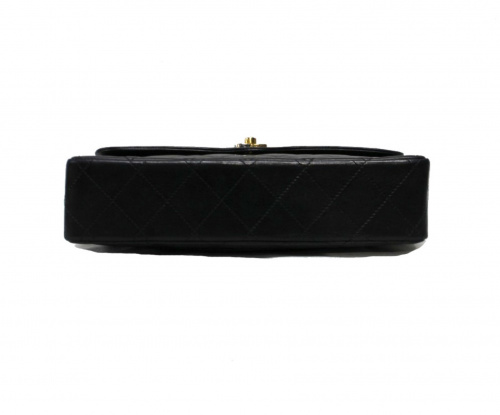 CHANEL（シャネル）CHANEL (シャネル) ダブルフラップチェーンショルダーバッグ サイズ:- マトラッセ 1672552　パリ限定モデルの古着・服飾アイテム