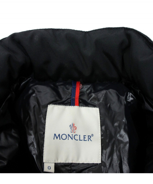 MONCLER（モンクレール）MONCLER (モンクレール) ダウンコート ブラックの古着・服飾アイテム